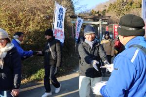手ぬぐいの配布