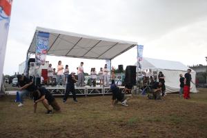 ダンスステージ