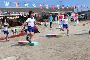 福田保育所　障害物競走