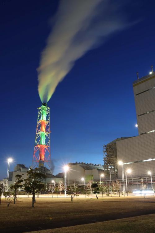 煙突ライトアップ