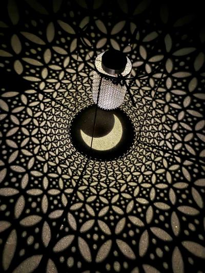 光のモニュメント写真