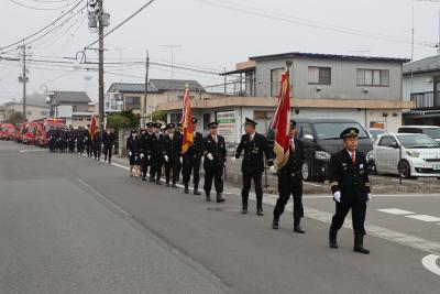分列行進（団員）